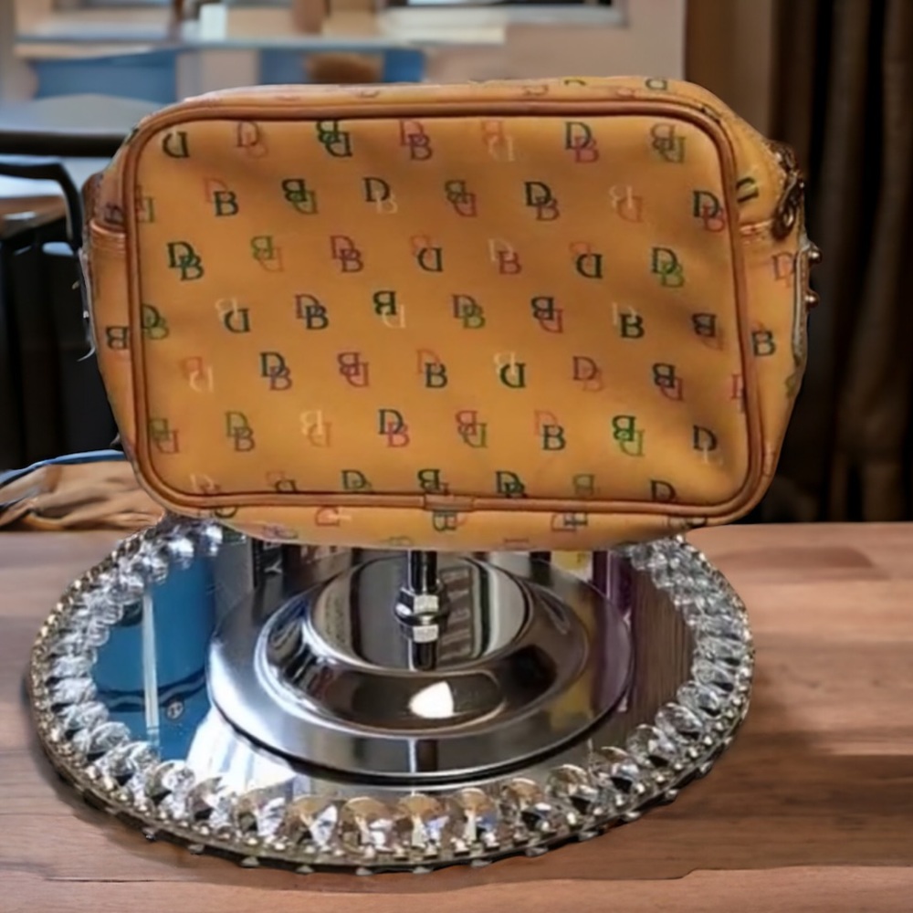 dooney crossbody